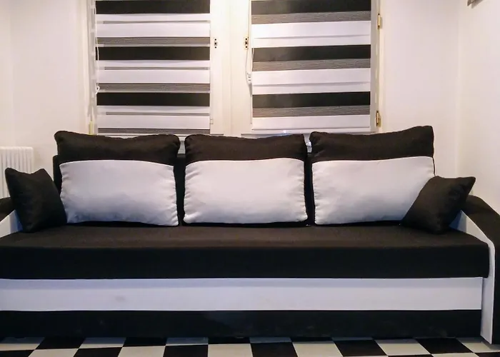 Good Located Apartment Subway U6 Wohnung